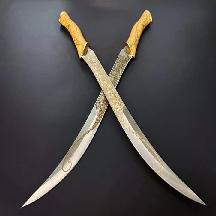 LOTR Legolas Swords (Wall Stand optional)