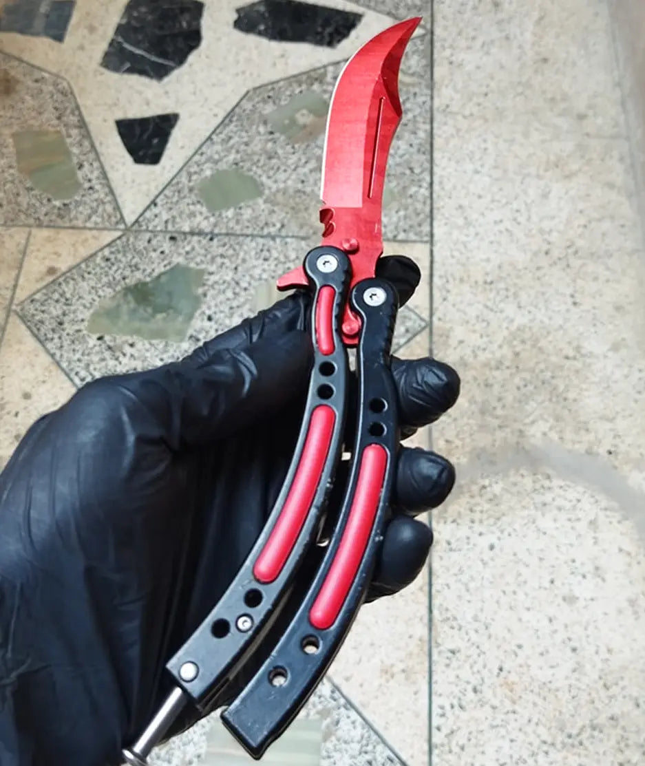 Red Butterfly Curved - Sharp Blade