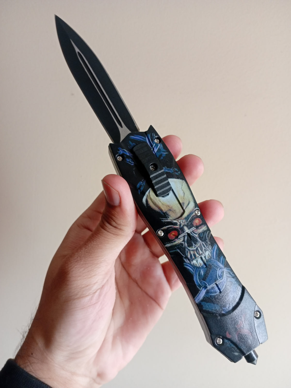 Skull OTF Knife - Sharp