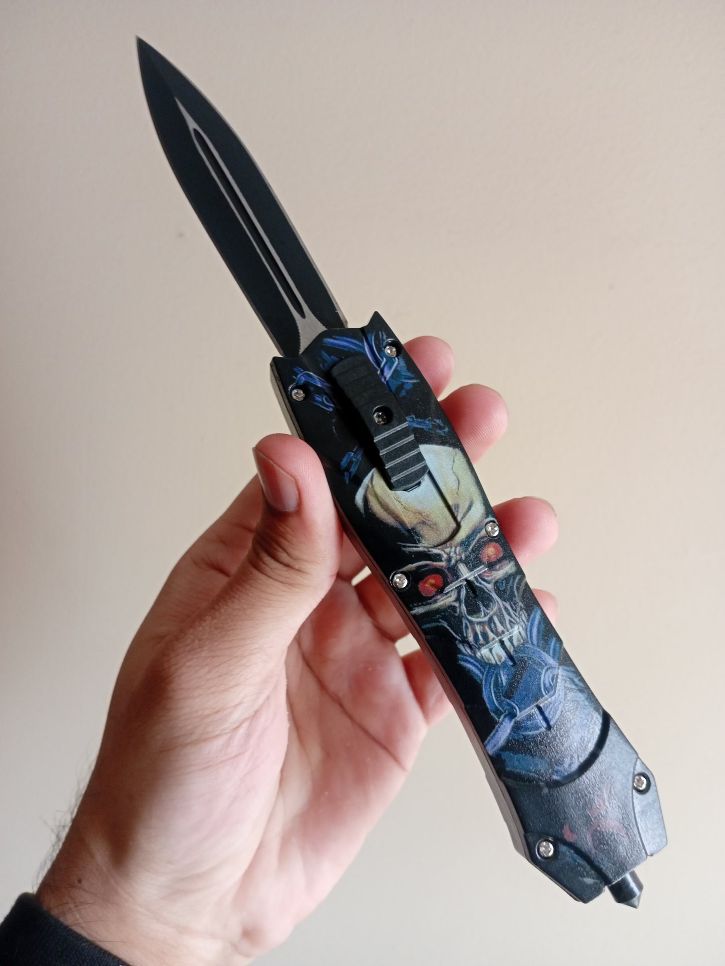 Skull OTF Knife