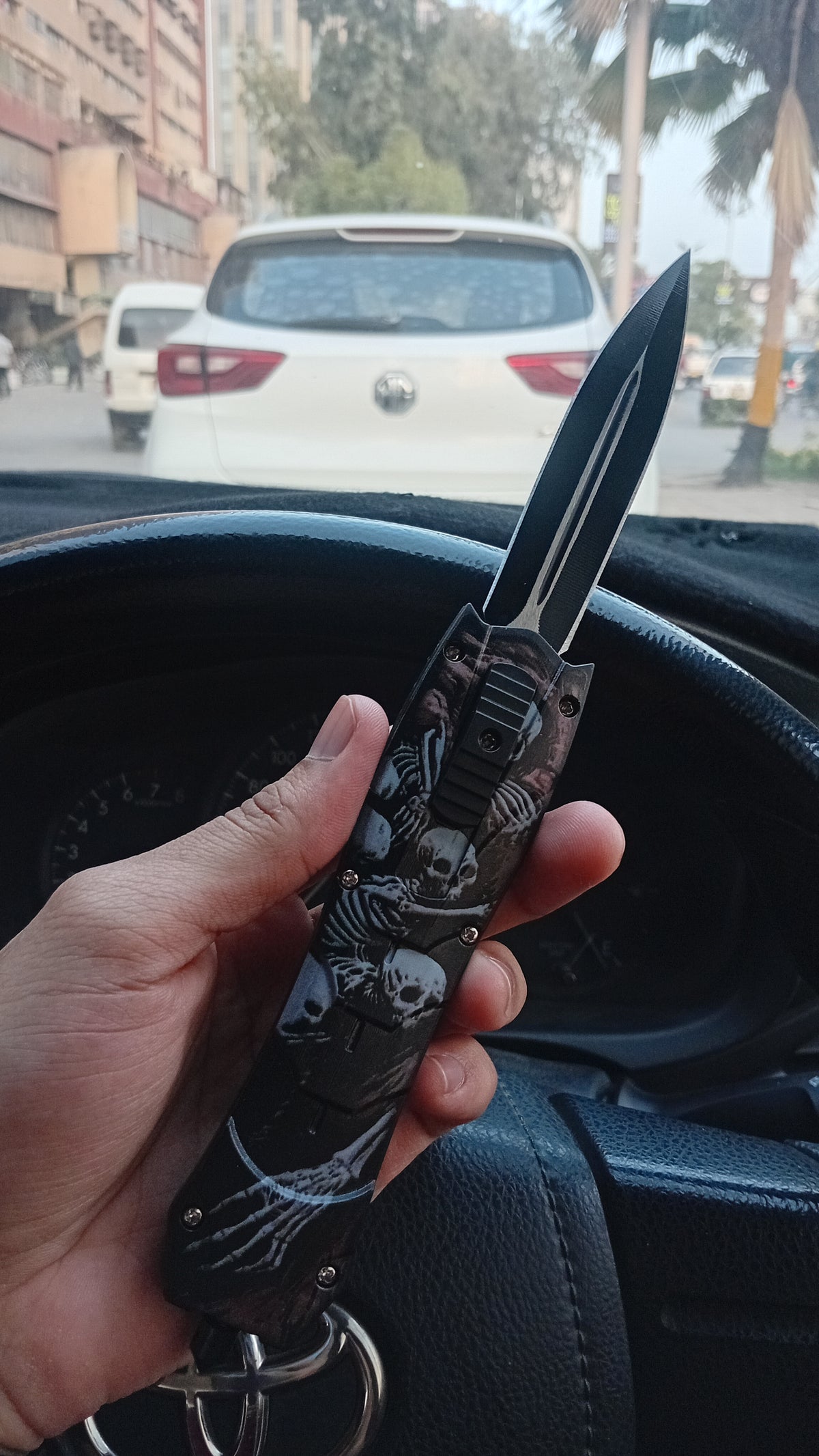 Brown Skulls OTF Knife - Sharp