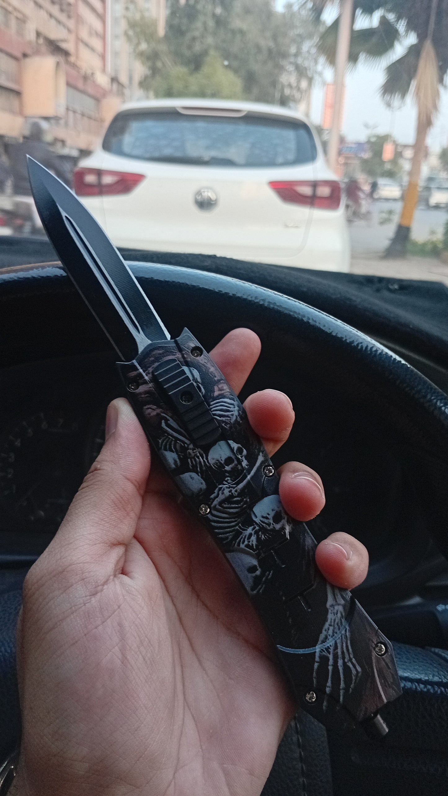 Black Skulls OTF Knife